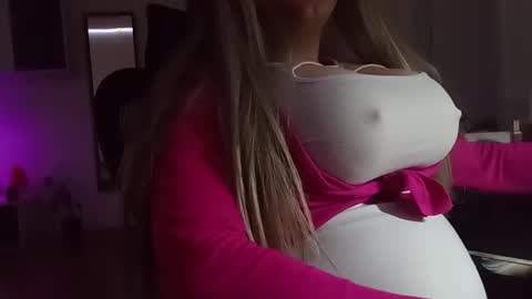 ngela Sometimes online show from 02/04/26, 11:53