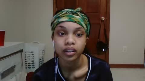 scarlett amour online show from 02/07/25, 08:44