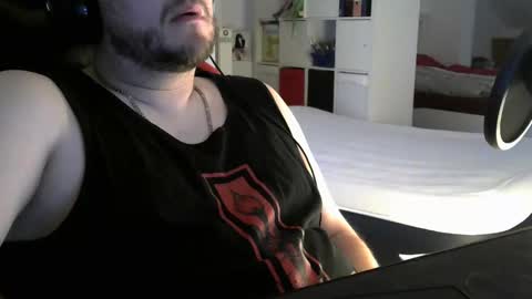 Marv online show from 11/11/25, 07:52