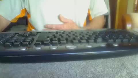 Snapshot of imaussiechris chatting on 02/09/25, 10:21 Aussie Guy online show from 02/09/25, 10:21