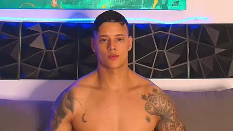 Snapshot of imconor chatting on 03/11/25, 09:26 imconor online show from 03/11/25, 09:26