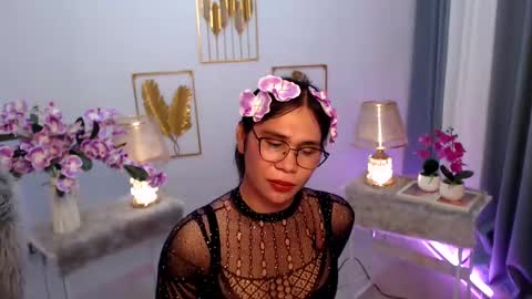 Ashley online show from 12/21/24, 03:25