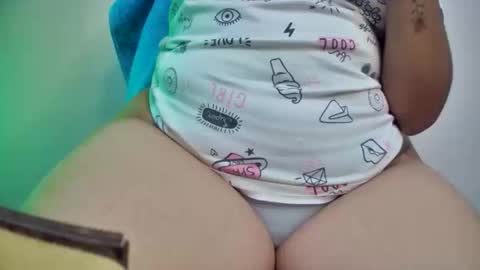 Snapshot of imdirtymilf chatting on 05/12/26, 04:15 mia latina online show from 05/12/26, 04:15