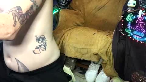 JJ online show from 11/18/25, 03:01