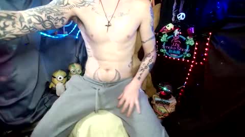 JJ online show from 12/16/25, 08:19