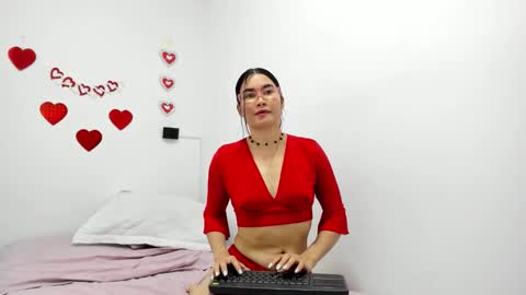 imhannahweaver online show from 02/28/26, 05:30