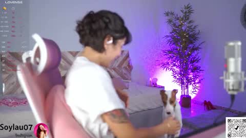 imjess_ online show from 10/14/25, 03:51