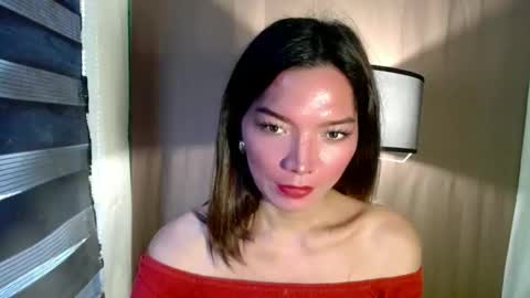 Mika online show from 12/23/25, 07:28