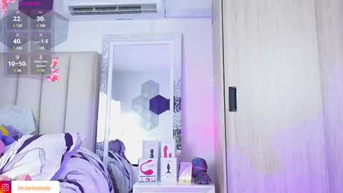 Larisa online show from 02/10/25, 02:08