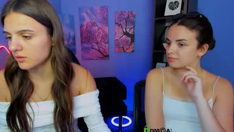 Snapshot of imleylaa chatting on 06/19/26, 01:15 Leyla online show from 06/19/26, 01:15