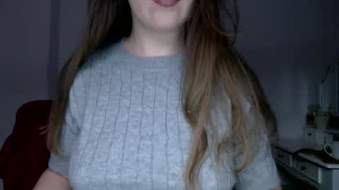 Pola online show from 11/25/25, 09:59