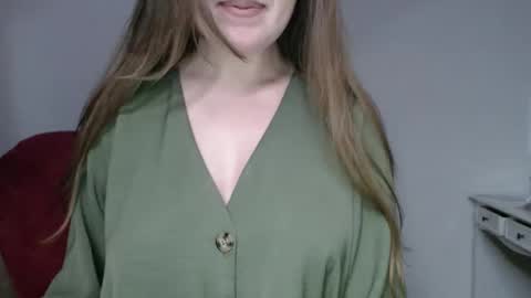 Pola online show from 02/18/26, 11:01