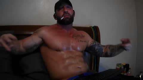 Snapshot of imnewherelollol chatting on 12/04/24, 12:47 Majordadbod101 online show from 12/04/24, 12:47