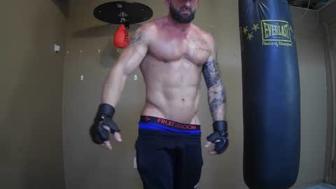 Snapshot of imnewherelollol chatting on 01/15/25, 04:11 Majordadbod101 online show from 01/15/25, 04:11