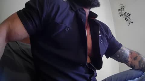 Snapshot of imnewherelollol chatting on 09/09/25, 02:27 Majordadbod101 online show from 09/09/25, 02:27