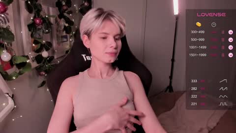 Mia online show from 12/19/24, 08:34