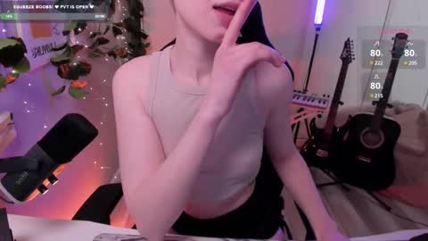 Mia online show from 02/18/25, 12:49