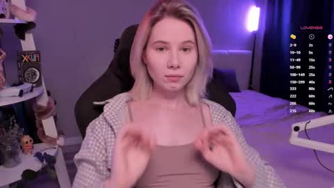 Mia online show from 03/13/26, 10:55