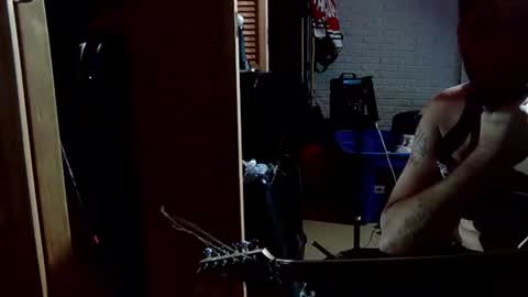 imoff_0119 online show from 03/18/26, 02:04