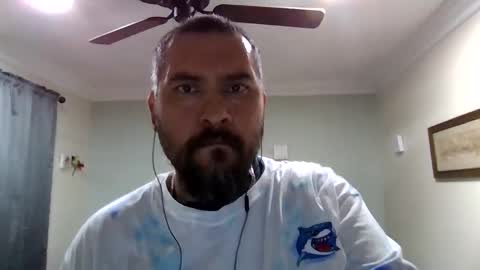 imon_1 online show from 10/08/25, 11:24