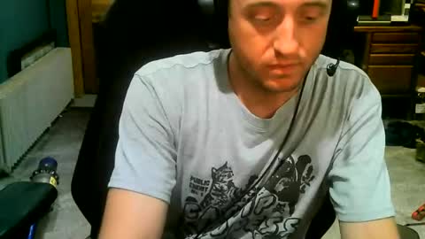 Snapshot of impy8899 chatting on 07/04/26, 02:18 impy8899 online show from 07/04/26, 02:18