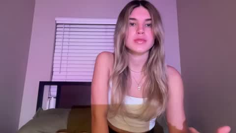 Snapshot of imrubyy chatting on 01/08/25, 03:08 RUBYY 3 online show from 01/08/25, 03:08