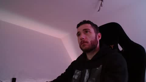 Flummi online show from 11/20/25, 11:59