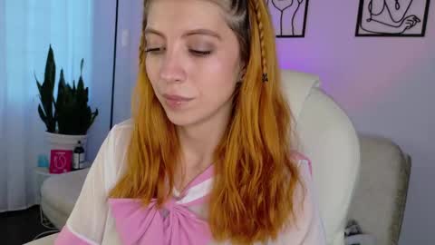 Sienna online show from 10/07/25, 09:45