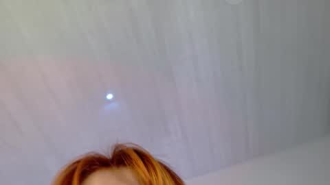 Sienna online show from 11/04/25, 09:47