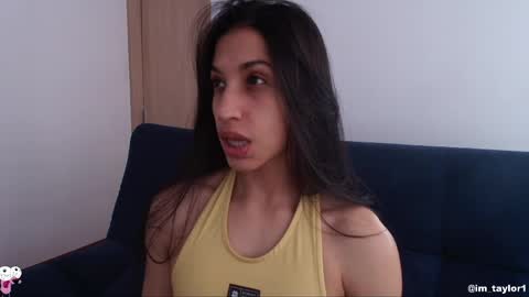 TAYLOR  online show from 04/15/26, 06:15