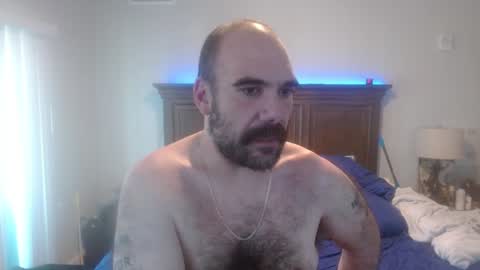 I use to be imeverythingandnothing online show from 12/08/24, 03:24