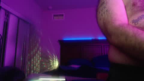 I use to be imeverythingandnothing online show from 12/15/24, 04:18