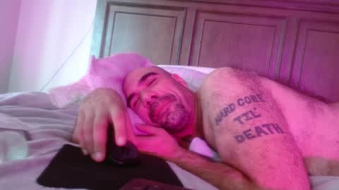 I use to be imeverythingandnothing online show from 12/29/24, 02:21