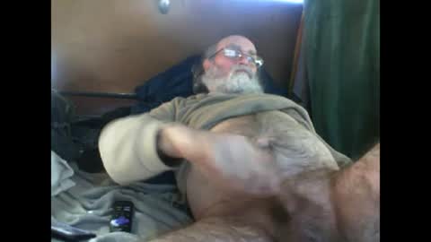 Snapshot of imtonedeaf3 chatting on 01/23/25, 05:42 imtonedeaf3 online show from 01/23/25, 05:42