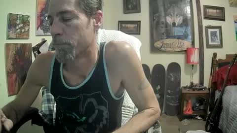 imtru online show from 10/31/25, 08:10