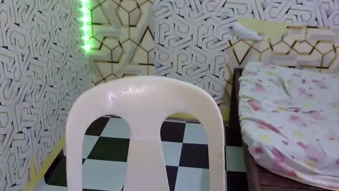 Im sad because im lonely wish help me here online show from 03/14/26, 04:29