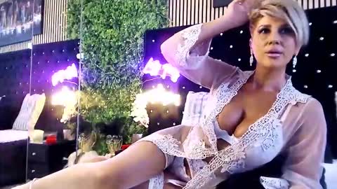 inanna_ishtar1 online show from 10/17/25, 09:23