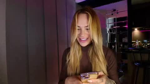 Inanna del Mar online show from 01/15/26, 12:21