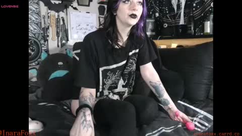 Inarafoxx online show from 02/20/25, 03:23