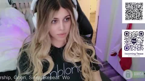 incomingtease online show from 04/13/26, 09:20