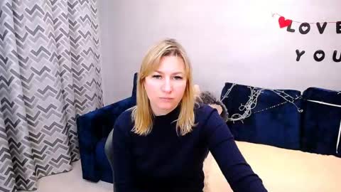 Snapshot of incredible_ariela chatting on 05/01/26, 10:53 incredible_ariela online show from 05/01/26, 10:53