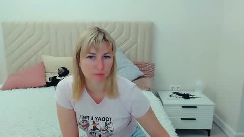 Snapshot of incredible_ariela chatting on 07/01/26, 08:38 incredible_ariela online show from 07/01/26, 08:38
