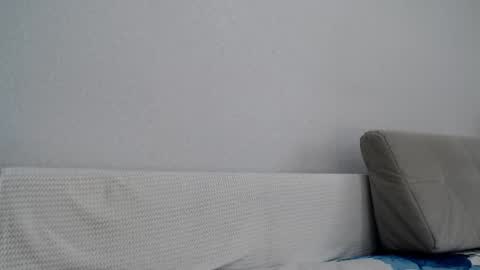 Della online show from 02/21/25, 06:18