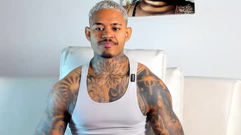 Snapshot of independent_project chatting on 02/02/26, 04:27 Jacobo online show from 02/02/26, 04:27