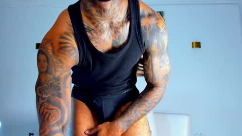 Snapshot of independent_project chatting on 02/26/26, 04:44 Jacobo online show from 02/26/26, 04:44