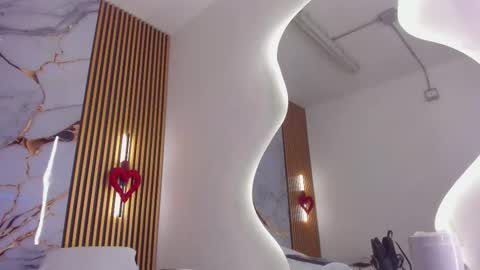 Indi Catalina online show from 03/24/26, 12:54