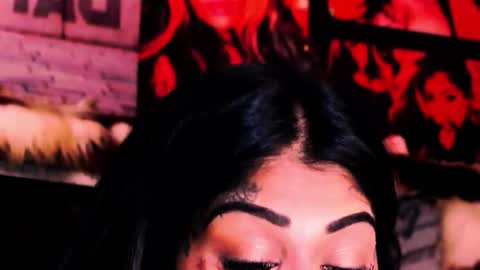 Snapshot of indian_dreamgirl chatting on 05/26/26, 01:01 Bella Ambrosia online show from 05/26/26, 01:01