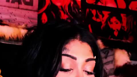 Snapshot of indian_dreamgirl chatting on 07/09/26, 04:11 Bella Ambrosia online show from 07/09/26, 04:11