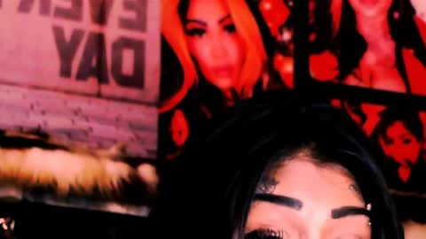 Snapshot of indian_dreamgirl chatting on 07/13/26, 03:48 Bella Ambrosia online show from 07/13/26, 03:48