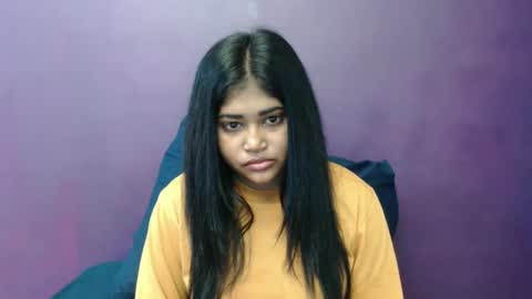 Snapshot of indian_rimmelx chatting on 02/13/25, 07:35 Melz online show from 02/13/25, 07:35